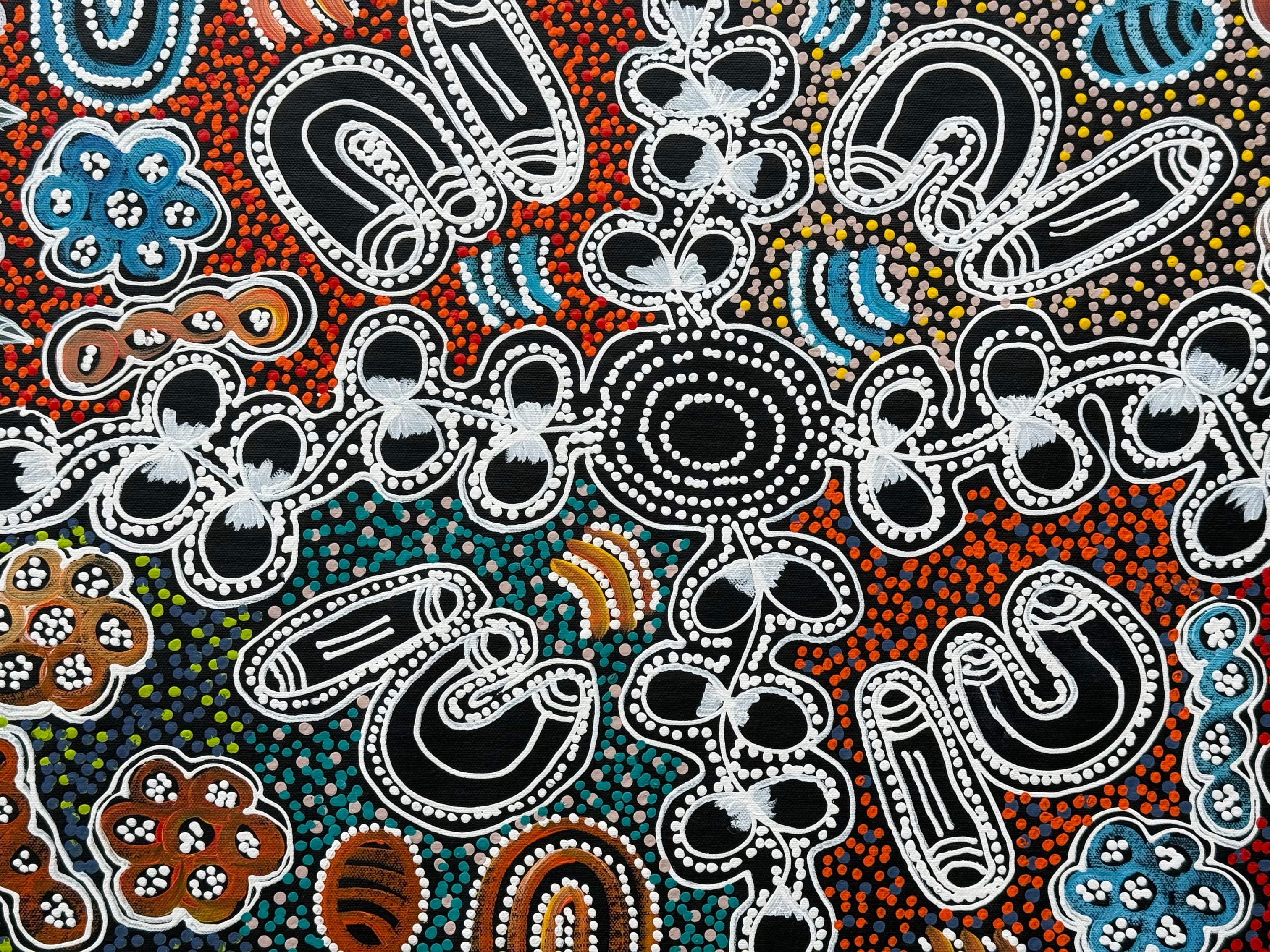 Lanita Numina - Women Collecting Bushtucker .13-36