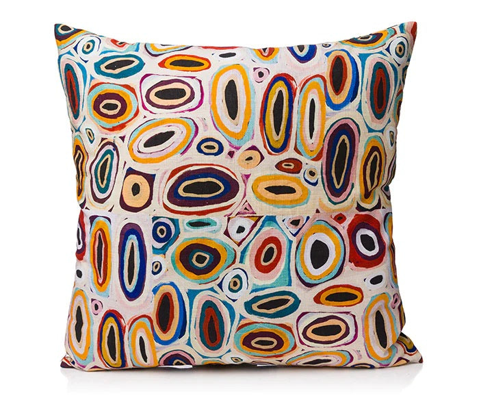 Cushion Cover - Gladys Kuru Bidu