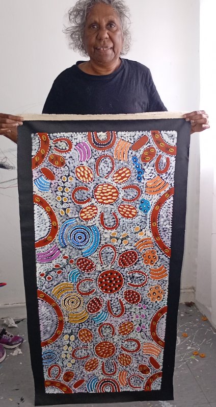 Lanita Numina - Women Collect Bushtuckers .10-2