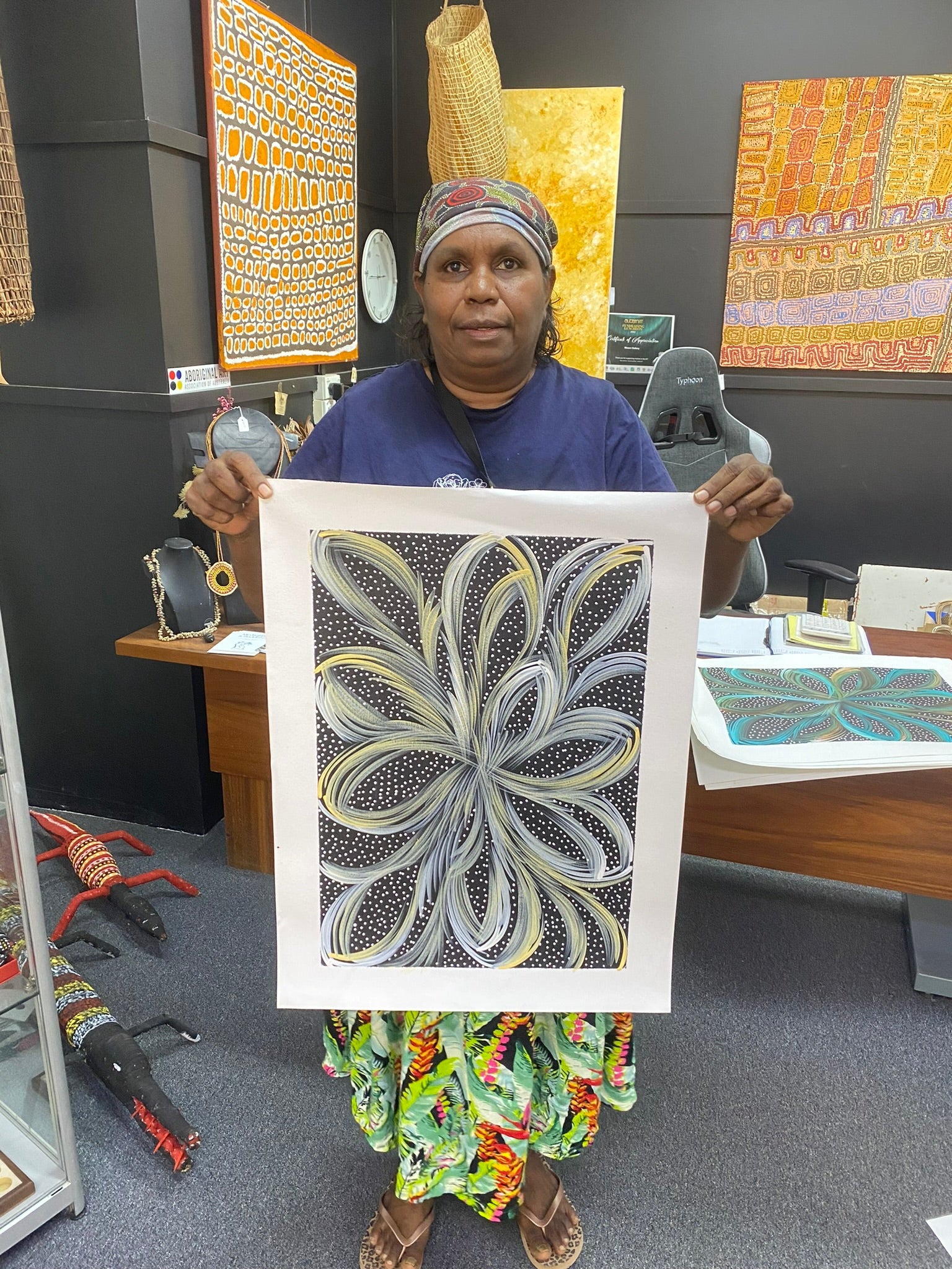 Selina Numina Kamprina - Bush Medicine Leaves with Seeds .26-2