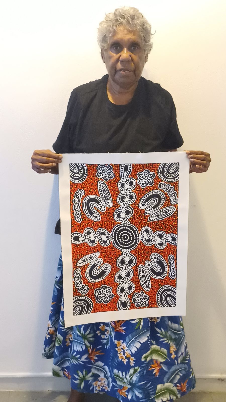 Lanita Numina - My Country Women Collect Bush Tuckers  .13-18A
