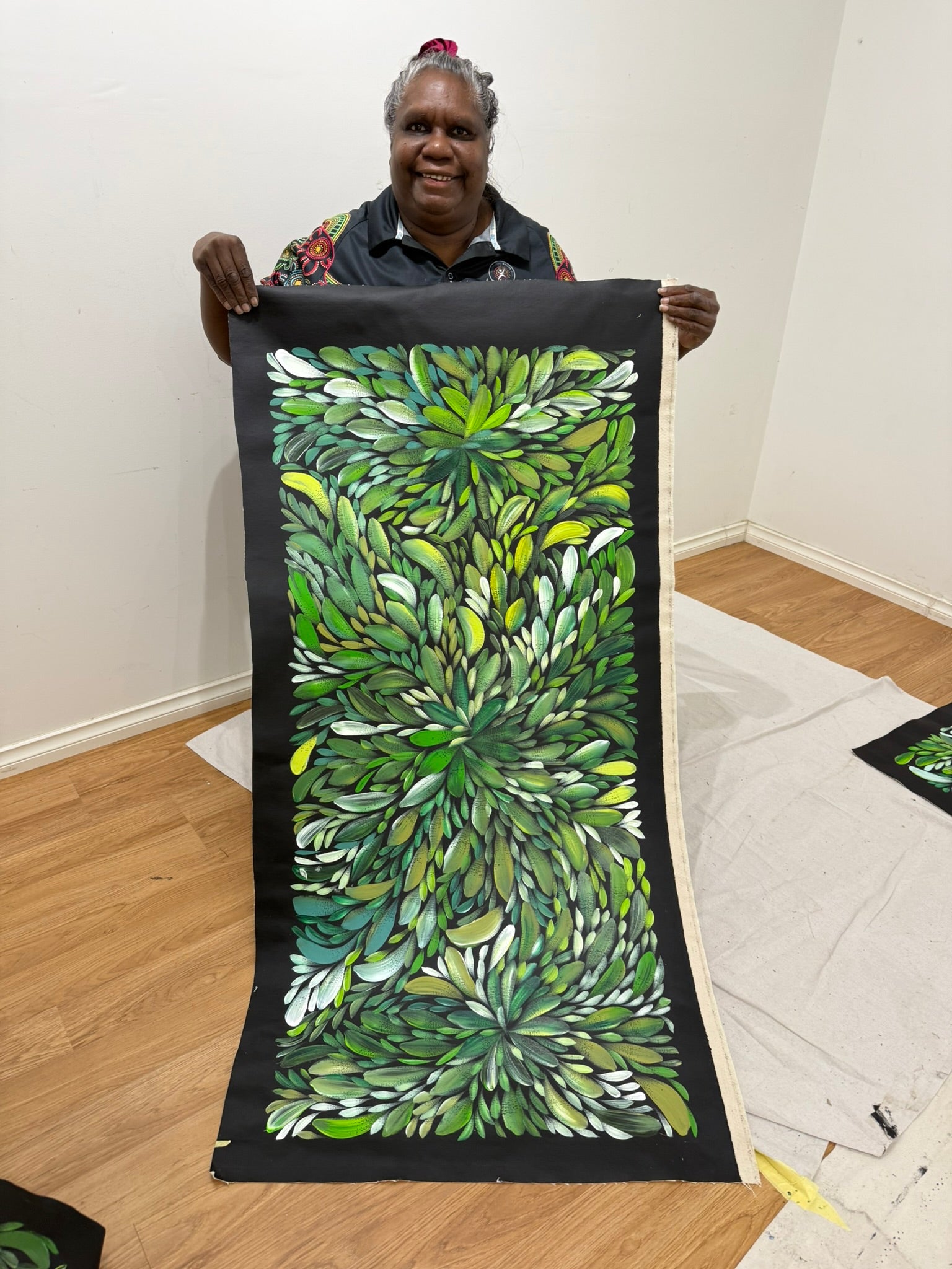 Louise Numina Napananka - Bush Medicine Leaves .22-15