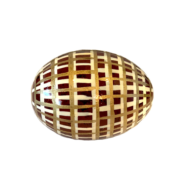 Ornamental Egg - Jane Margaret Tipuamantumirri