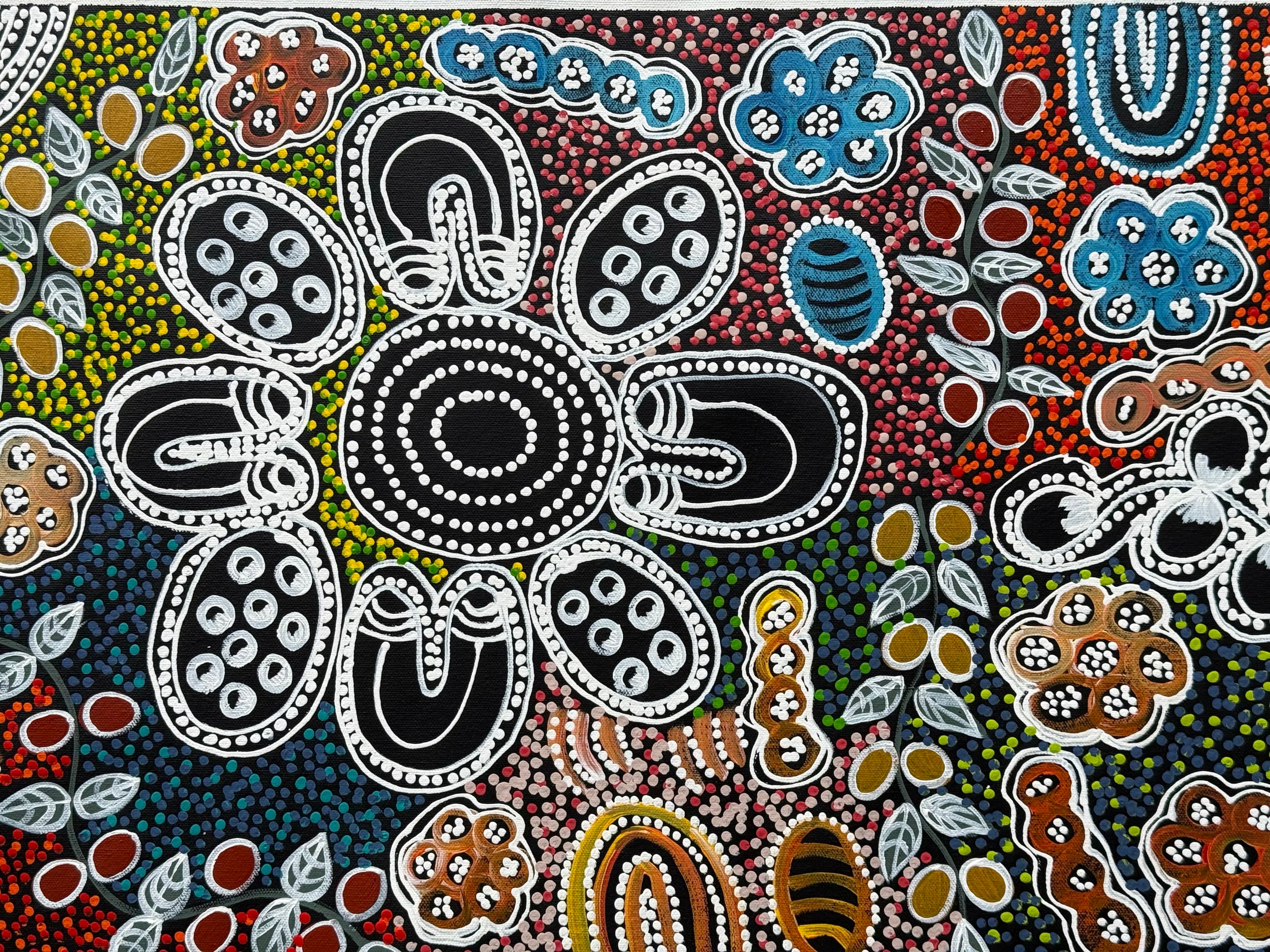 Lanita Numina - Women Collecting Bushtucker .13-36
