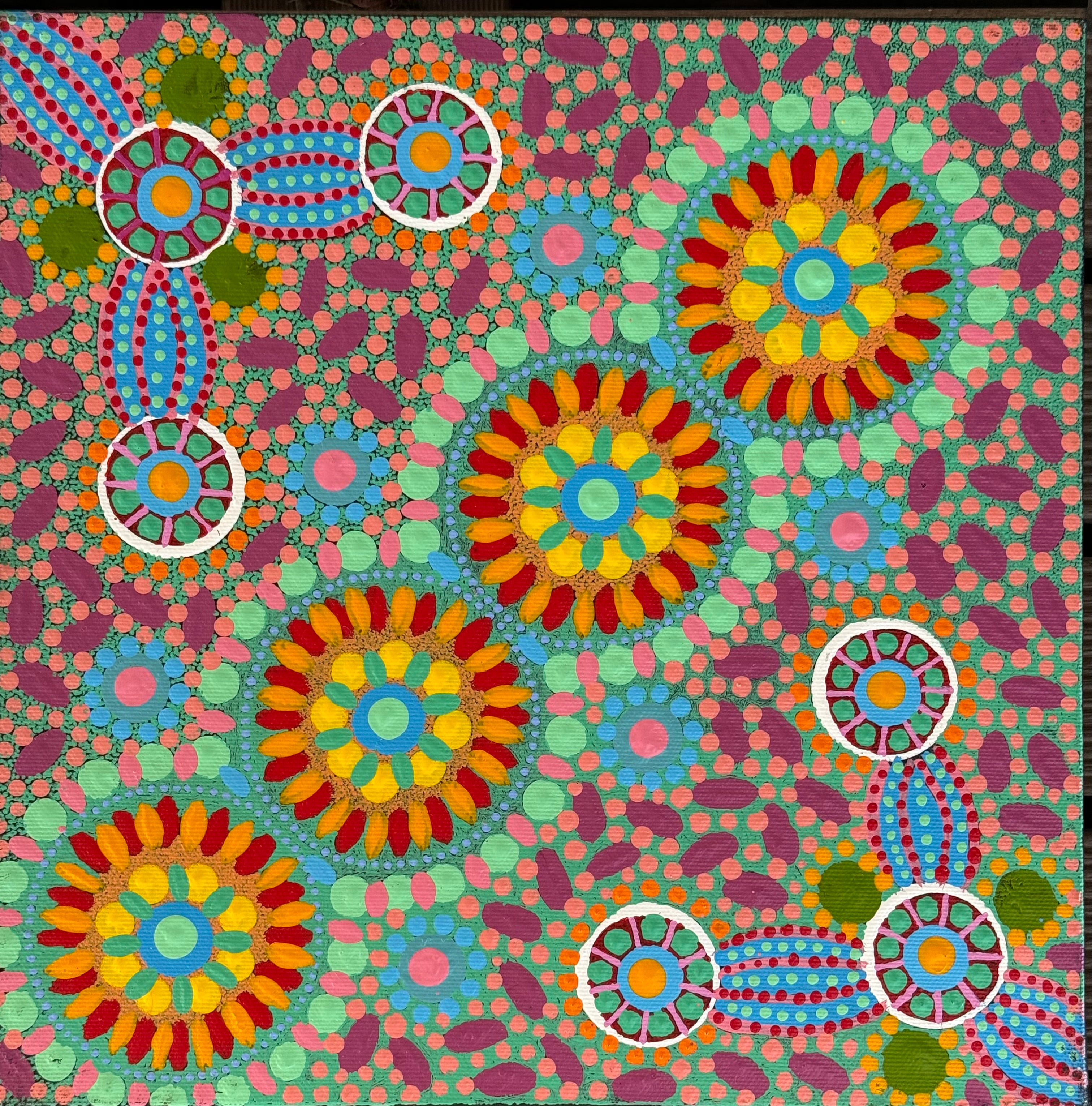 Sally Kentaltja - Stretched