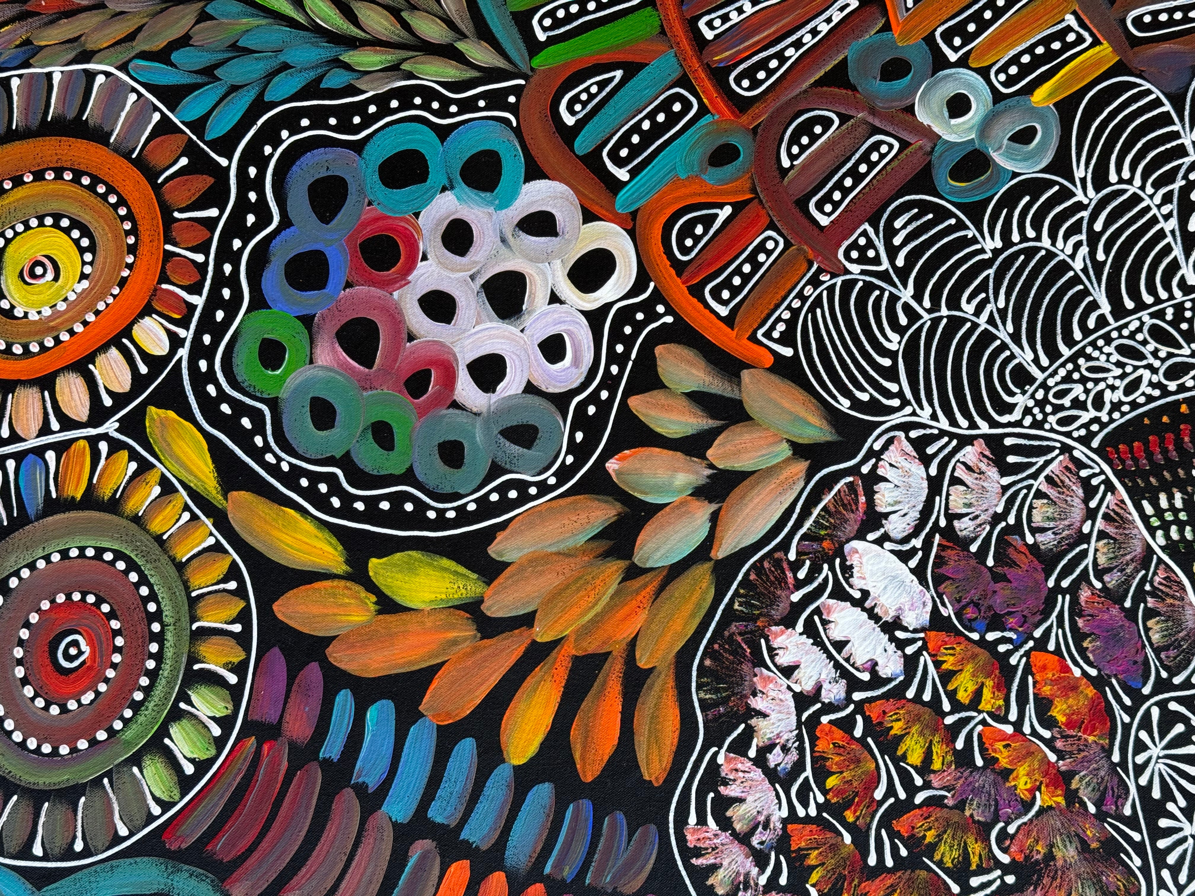 Louise Numina Napananka - Dreamtime .09-24