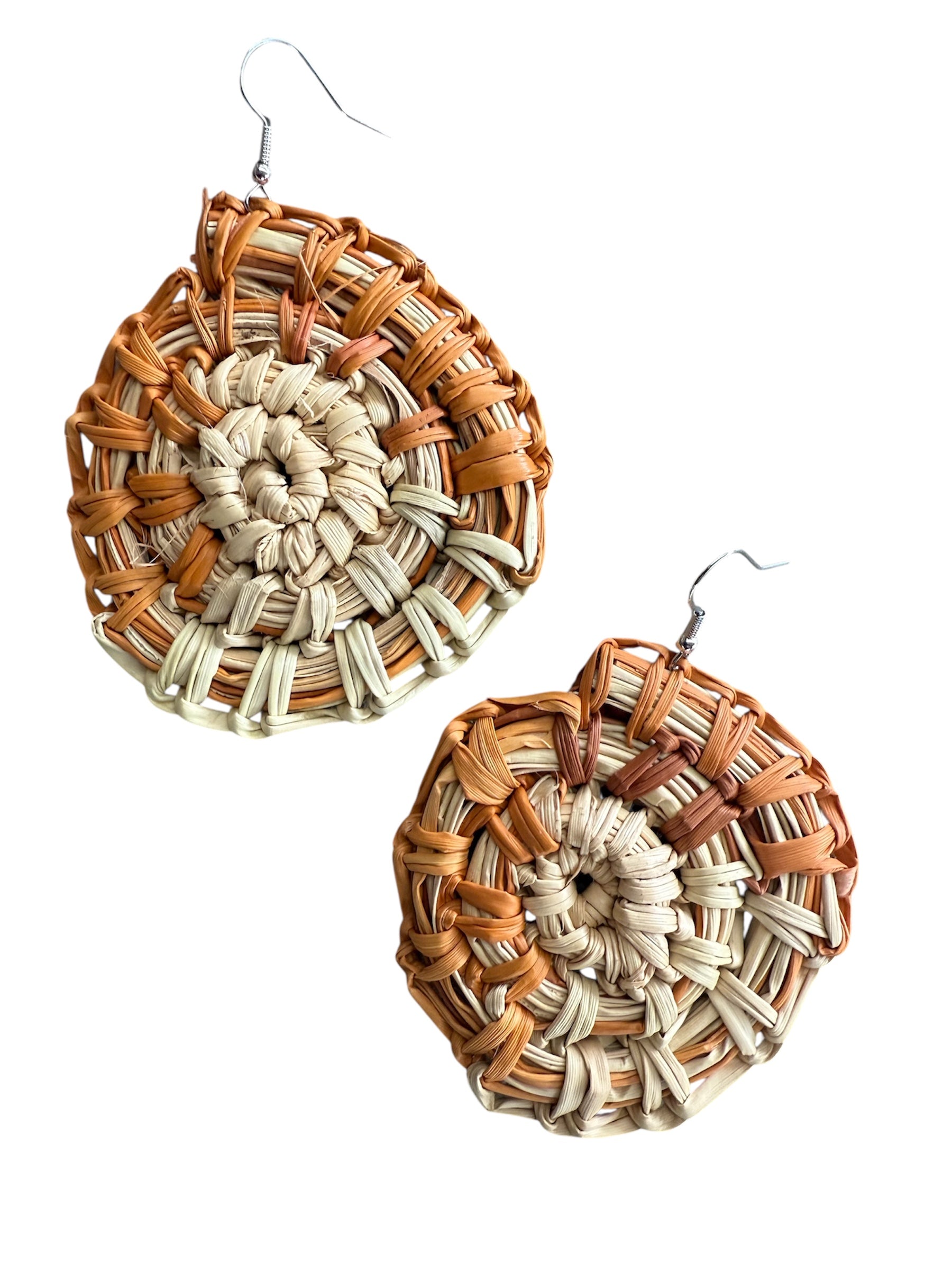 Pandandus Coil Earrings .3