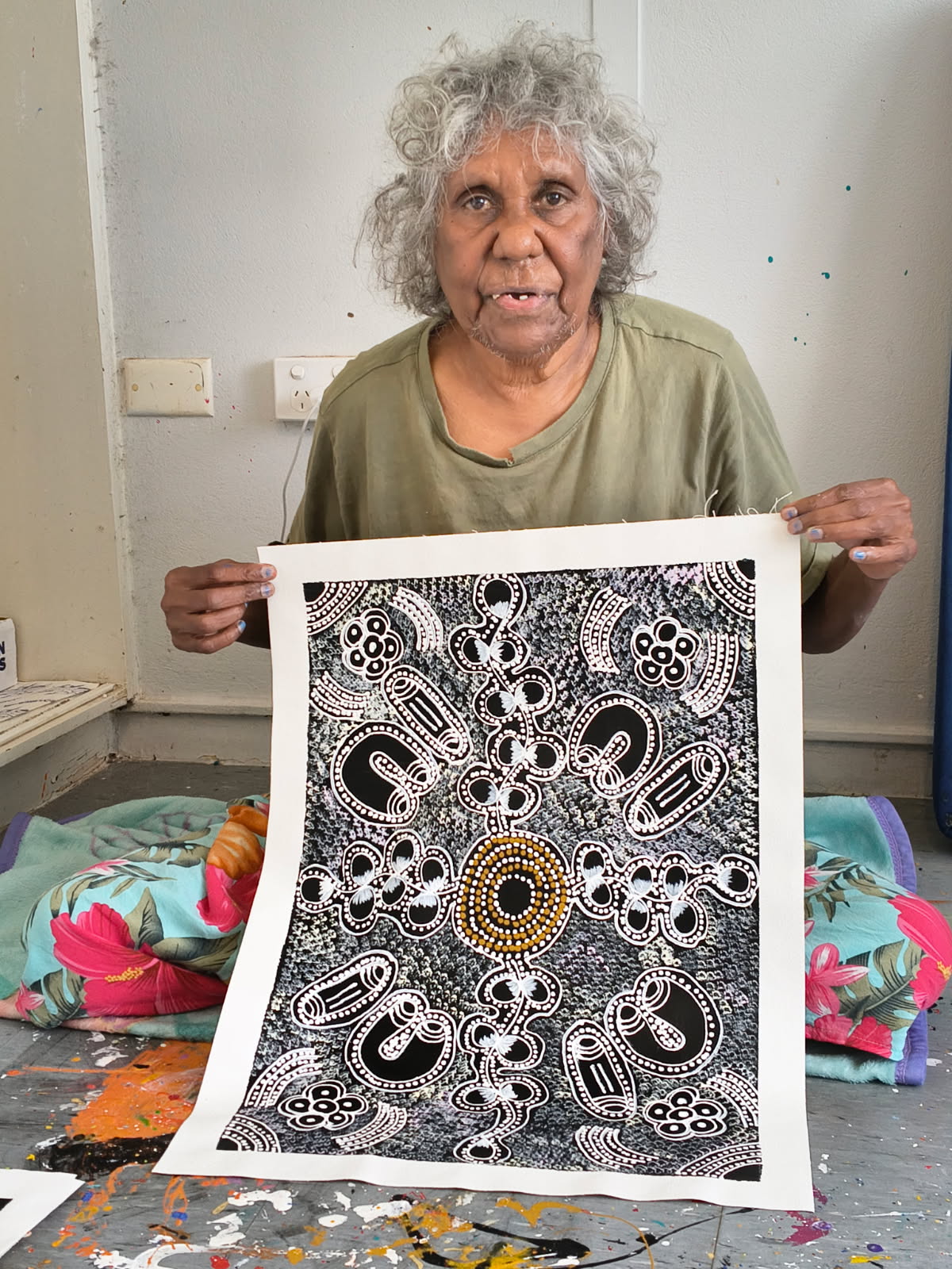 Lanita Numina - My Country Women Collect Bush Tuckers .15-15