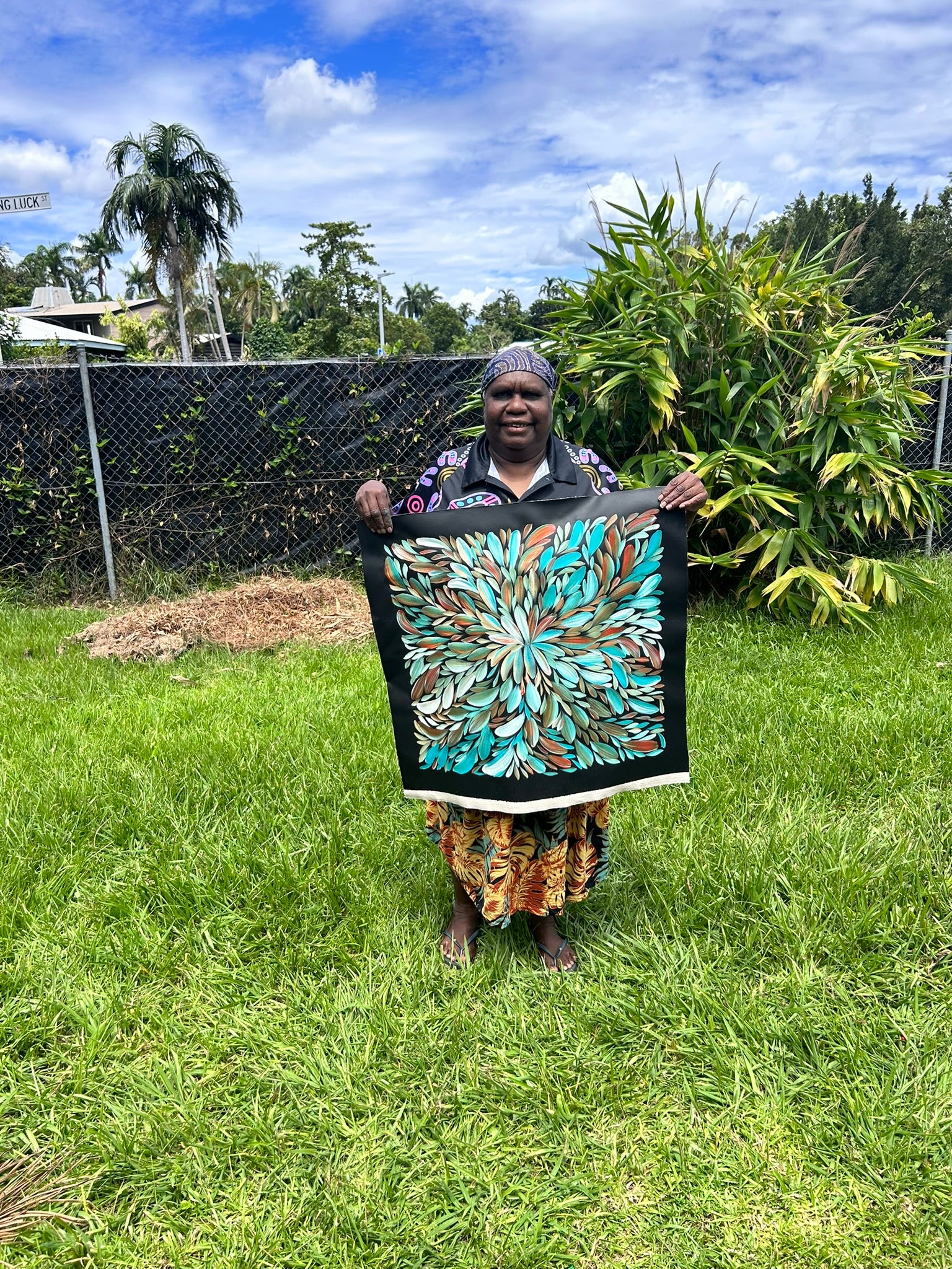 Louise Numina Napananka - Bush Medicine Leaves .16-67