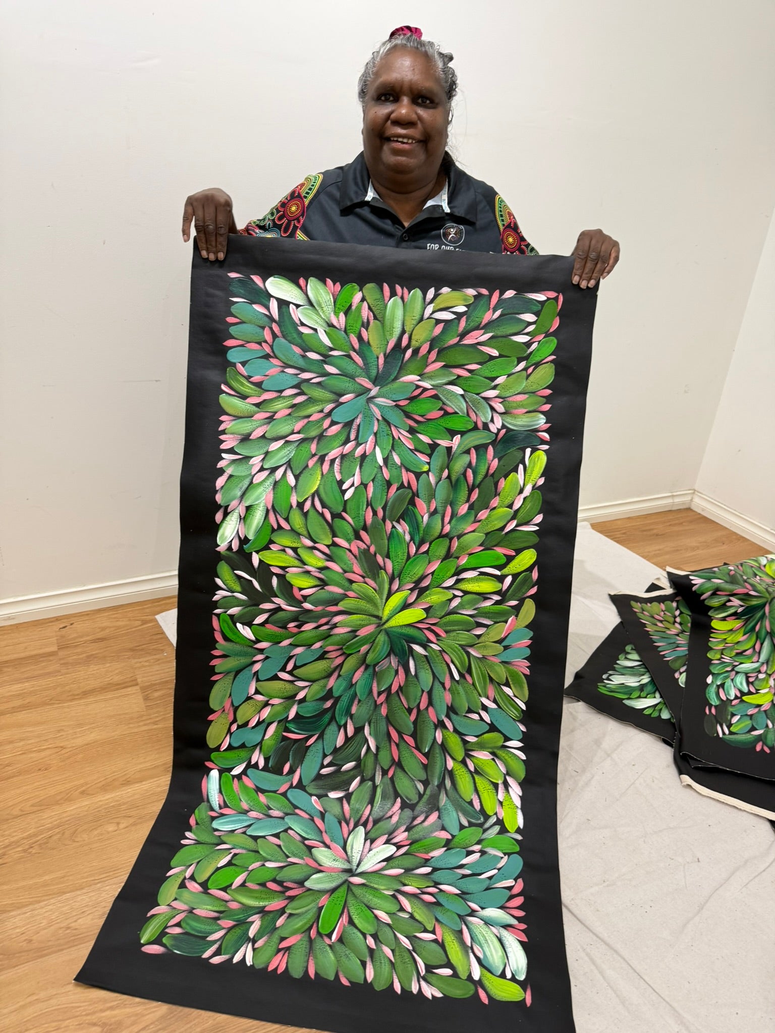 Louise Numina Napananka - Bush Medicine Leaves .22-30
