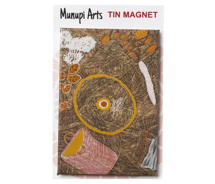 Tin Magnet - Susan Wanji Wanji - Brown